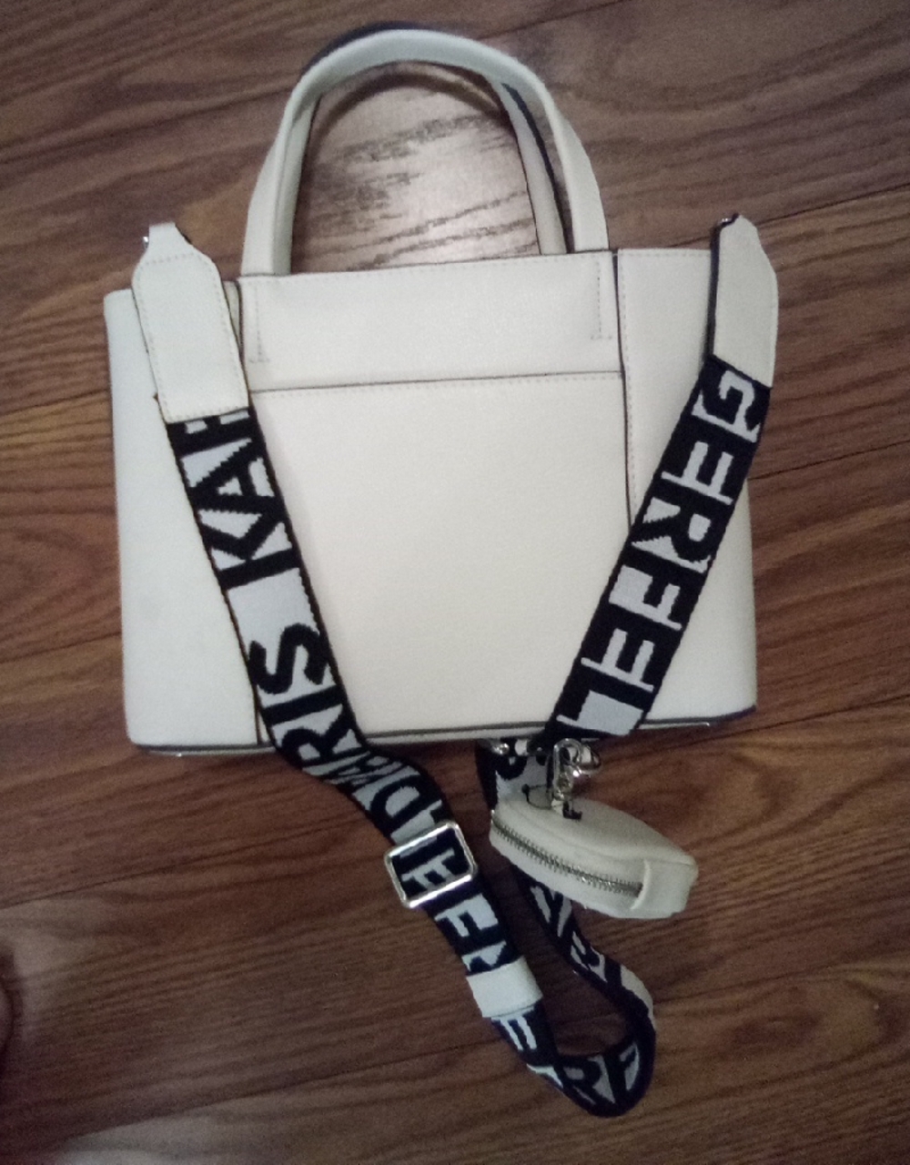 Karl Lagerfeld - Picture 6 of 6